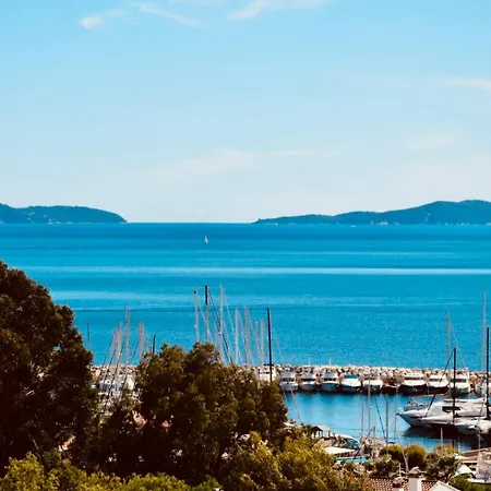 Διαμέρισμα Grand 28m2 Terrasse Exceptionnelle Vue 180 Plein Sud - Piscine - Clim - Box