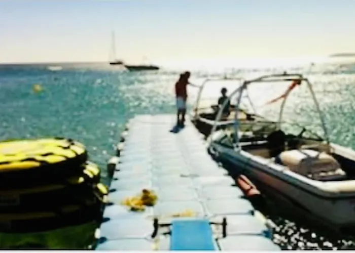 Grand 28m2 Terrasse Exceptionnelle Vue 180 Clim Box Le Lavandou