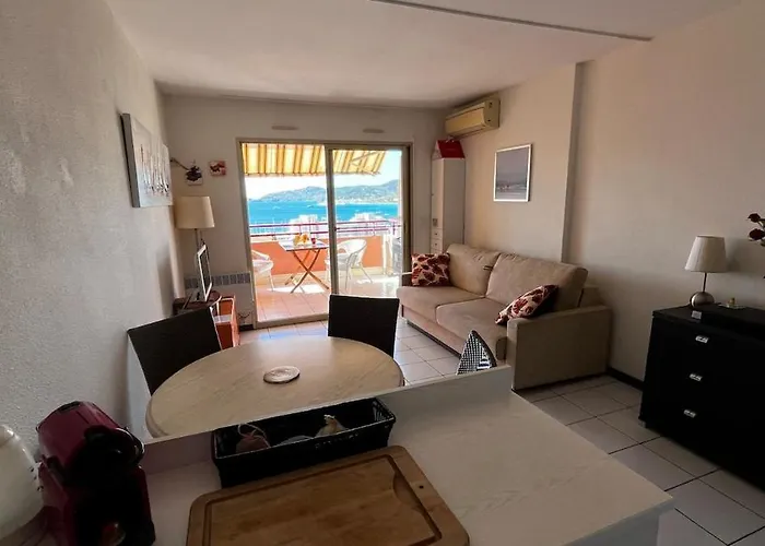 Grand 28m2 Terrasse Exceptionnelle Vue 180 Clim Box Appartamento Le Lavandou